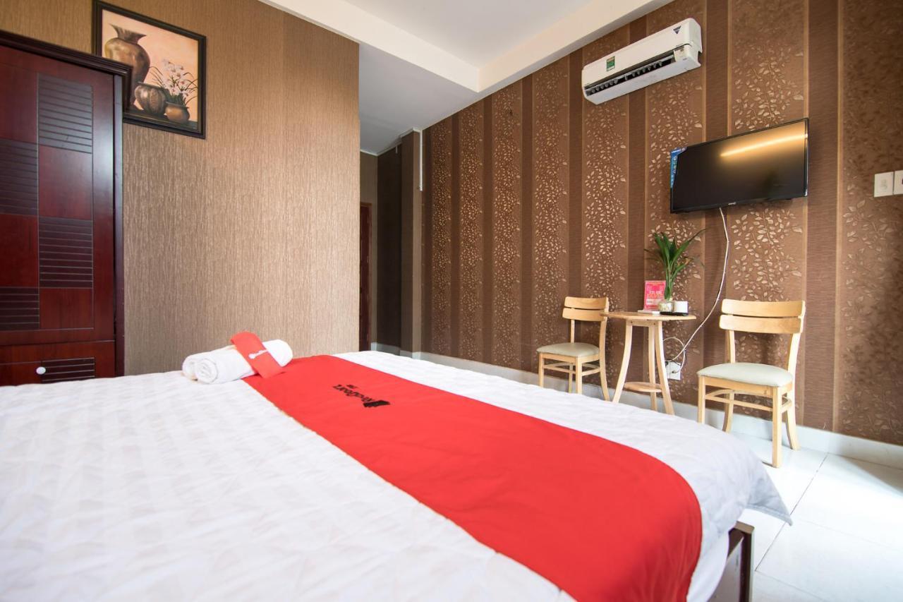 Reddoorz Plus Near Aeon Mall Tan Phu 2 Ho Şi Min Dış mekan fotoğraf