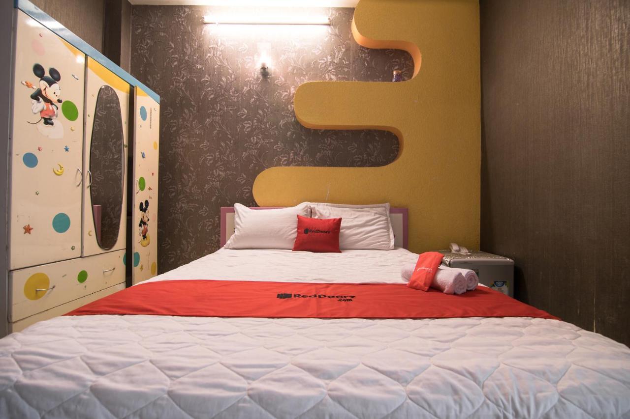 Reddoorz Plus Near Aeon Mall Tan Phu 2 Ho Şi Min Dış mekan fotoğraf