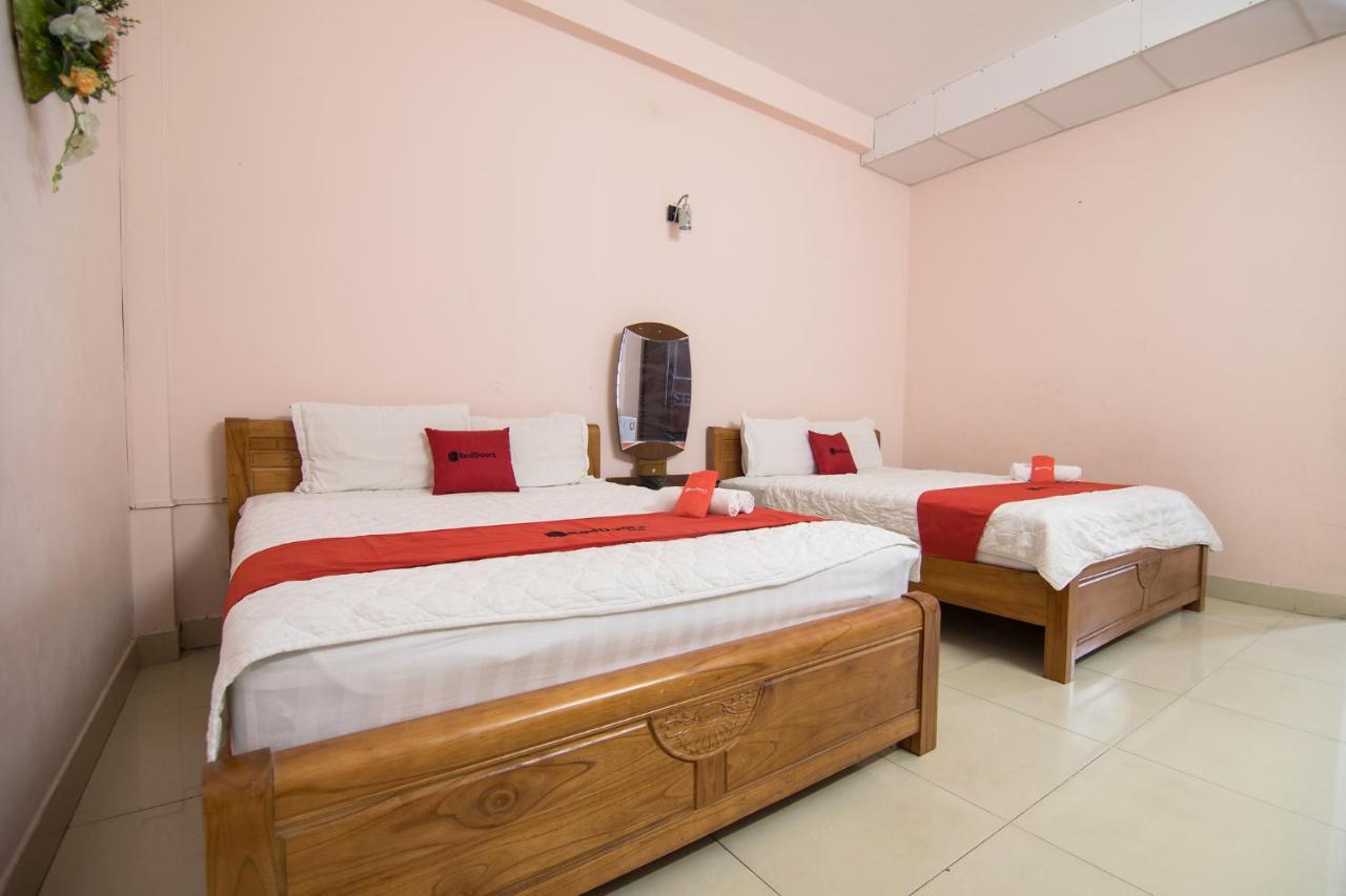 Reddoorz Plus Near Aeon Mall Tan Phu 2 Ho Şi Min Dış mekan fotoğraf