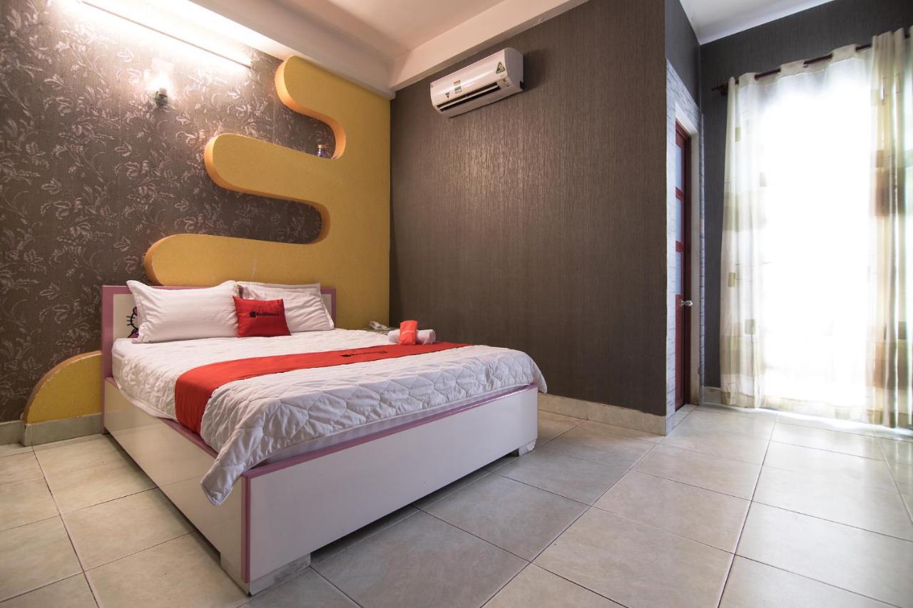 Reddoorz Plus Near Aeon Mall Tan Phu 2 Ho Şi Min Dış mekan fotoğraf