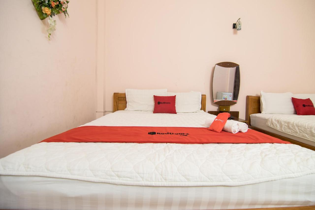 Reddoorz Plus Near Aeon Mall Tan Phu 2 Ho Şi Min Dış mekan fotoğraf