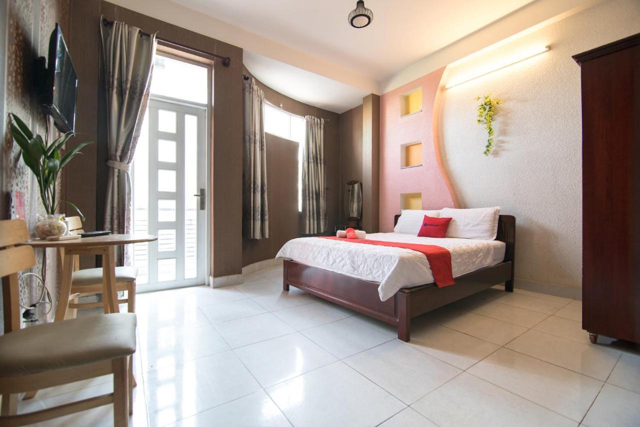 Reddoorz Plus Near Aeon Mall Tan Phu 2 Ho Şi Min Dış mekan fotoğraf